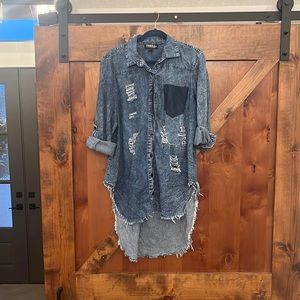 THRILL Denim high-low button-down